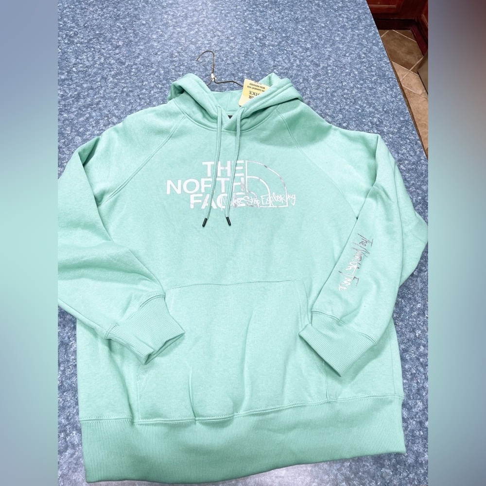 north face women's hoodie size m